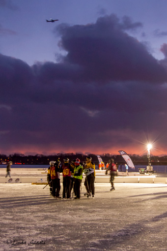 Last game at dusk 0103_Staats