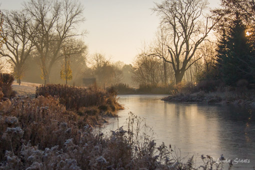 Sunrise over frost & ice 3920_Staats