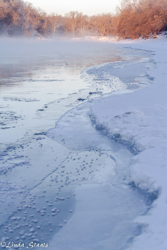 Mississippi River winter dawn2_Staats