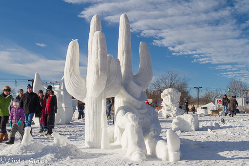 snow-sculptures_winter-carnival_15600-staats
