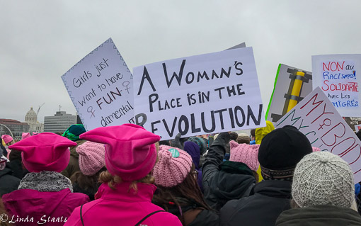 womens-march-mn_1471cp_staats